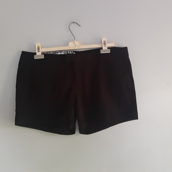 Volcom Women's short Size 13 - Picture 10 of 13